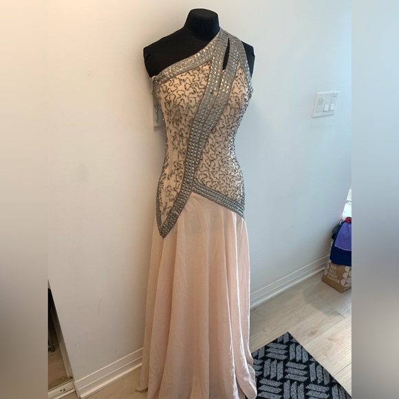 Handmade in Turkey Pink Dress with Sequins - Picture 1 of 2